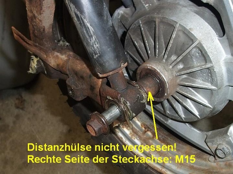2011_11_07_mo_01_009_steckachse_distanzhuelse.jpg