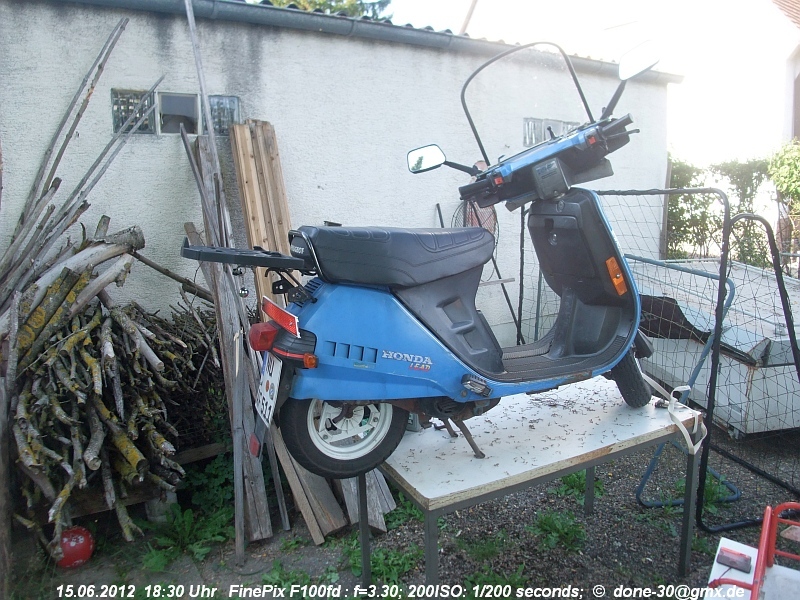 2012_06_15_fr_03_001_werktisch.jpg