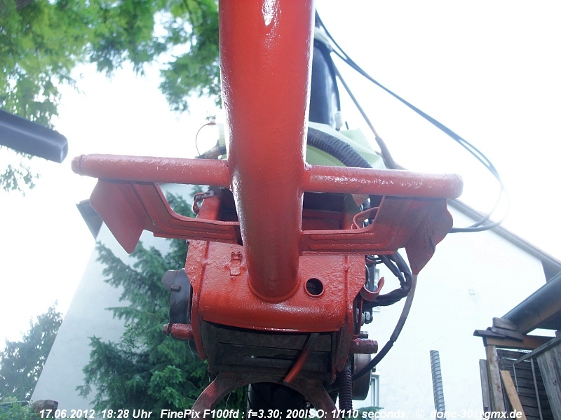 2012_06_17_so_01_005_grundieren_rahmen.jpg