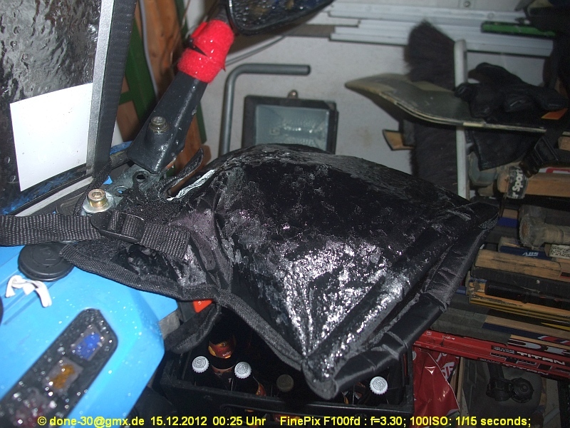 2012_12_14_fr_01_010_eisschicht_lenkerstulpen.jpg