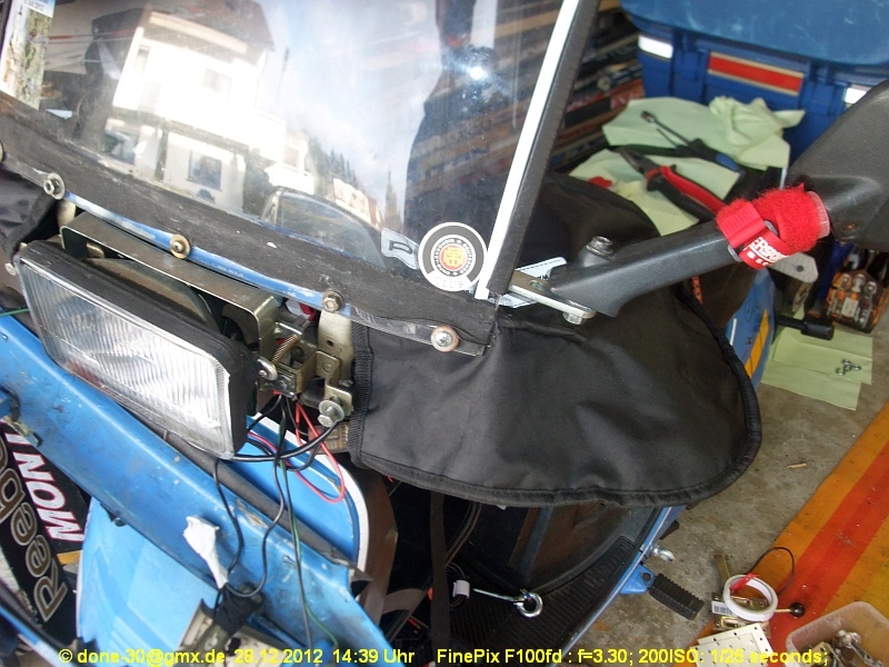 2012_12_28_fr_01_005_stulpen_unter_scheibe.jpg