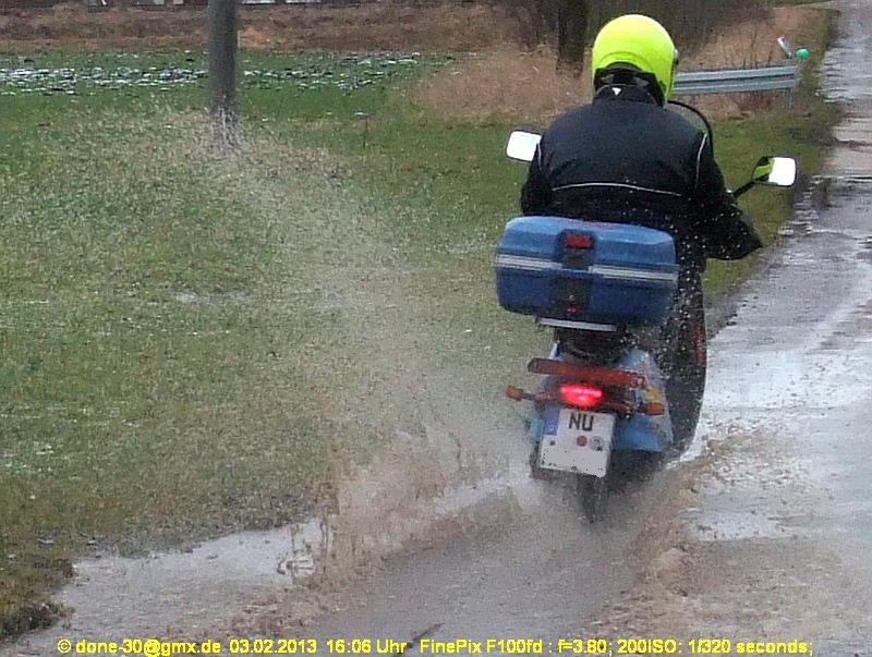 2013_02_03_so_02_013_allwettermobil_heck_tn.jpg