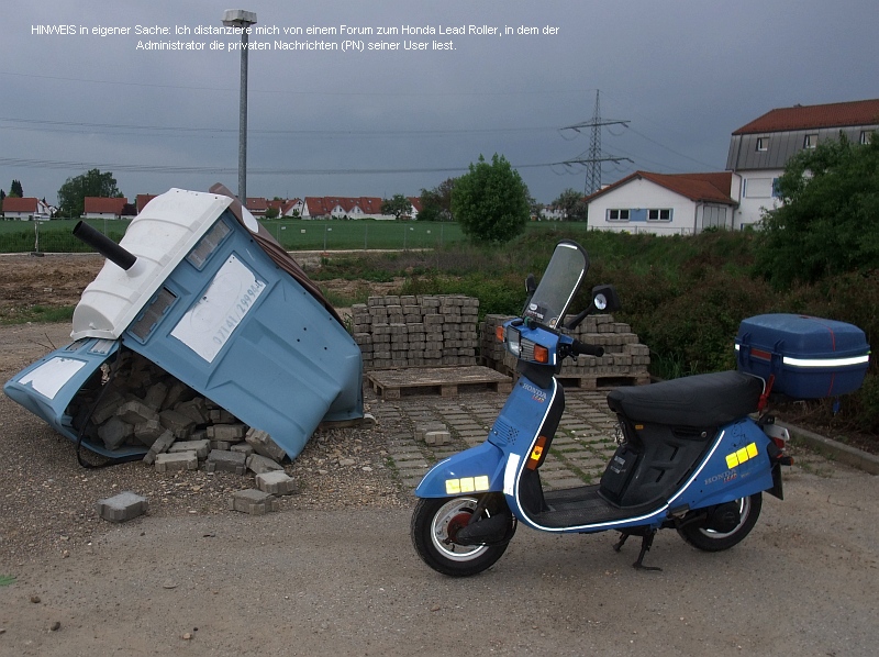 2013_05_16_do_01_003_shit_bricks.jpg