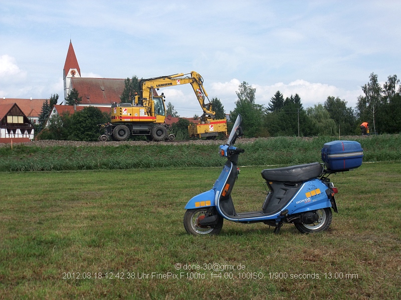 2013_08_18_so_02_038_wullenstetten_bagger.jpg