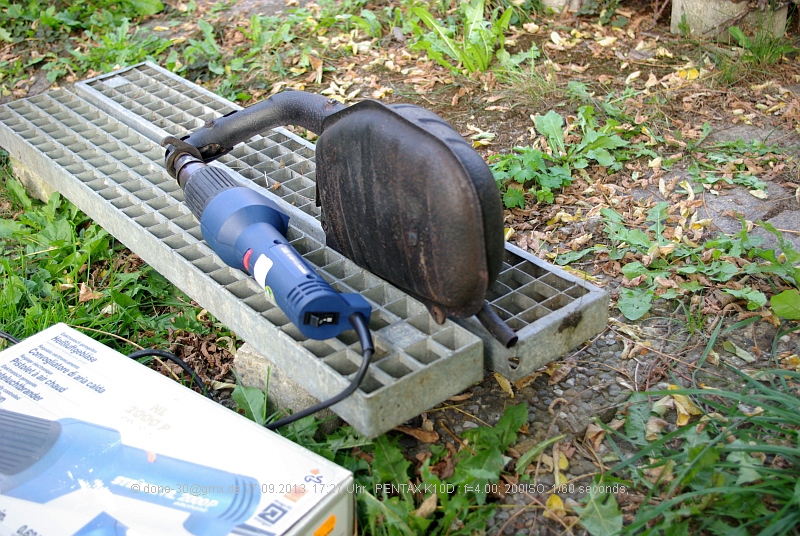 2013_09_27_fr_01_002_auspuff.jpg