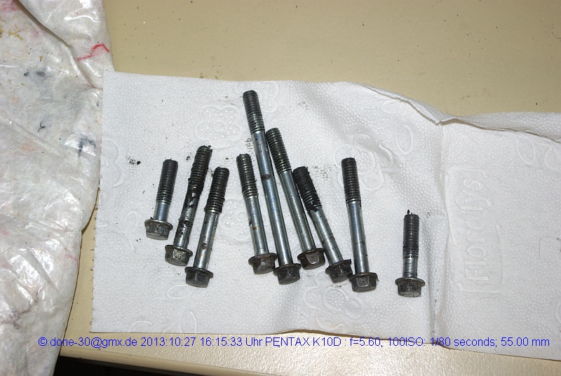 2013_10_27_so_01_022_tauschmotor_variodeckelschrauben.jpg