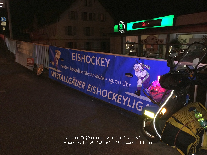 2014_01_18_sa_07_003_wangen_werbung_eishockey.jpg