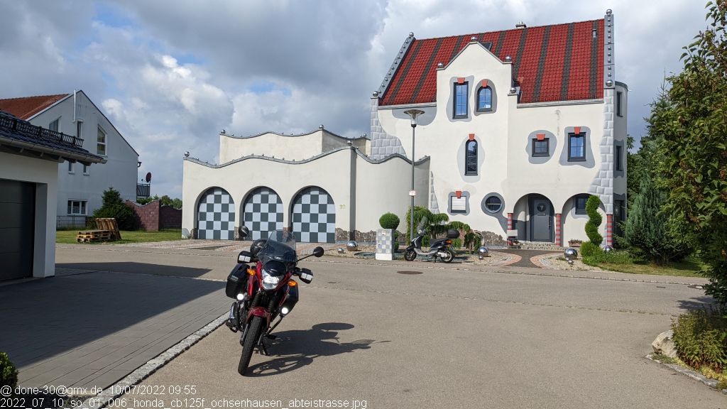 2022_07_10_so_01_006_honda_cb125f_ochsenhausen_abteistrasse.jpg