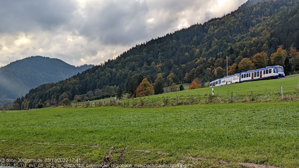 2022_10_03_mo_01_072_im_leitzachtal_bayerische_regiobahn_miesbach-bayrischzell.jpg