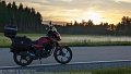 2022_10_03_mo_01_094_honda_cb125f_sonnenuntergang_und_bodennebel_bei_reichersbeuern