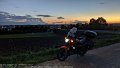 2022_10_18_di_02_003_honda_cb125f_am_abend_zwischen_senden_und_aufheim