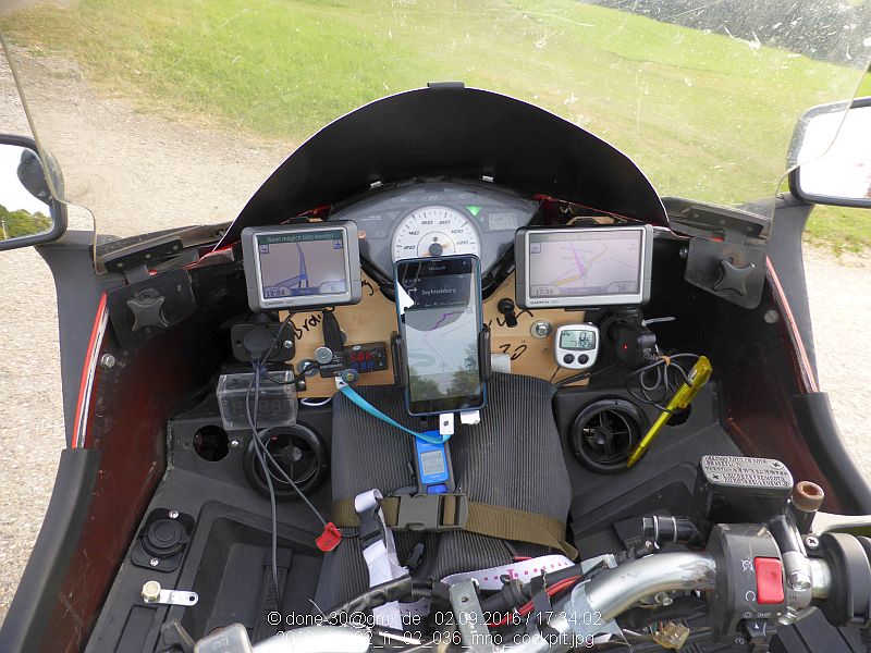 2016_09_02_fr_02_036_inno_cockpit.jpg