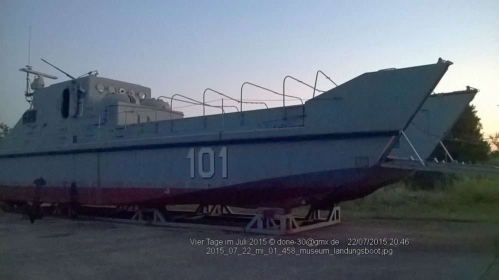 2015_07_22_mi_01_458_museum_landungsboot.jpg