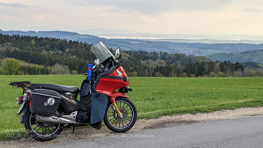 2022_05_01_so_02_052_innova_blick_vom_hoechsten_ueber_den_bodensee.jpg