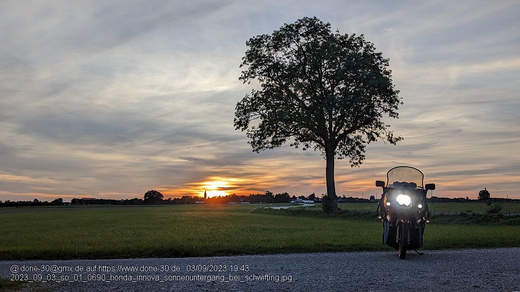 2023_09_03_so_01_0690_honda_innova_sonnenuntergang_bei_schwifting.jpg