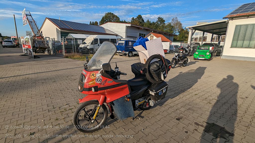 2023_09_16_sa_02_093_oldtimertreffen_kirchhaslach_honda_innova.jpg