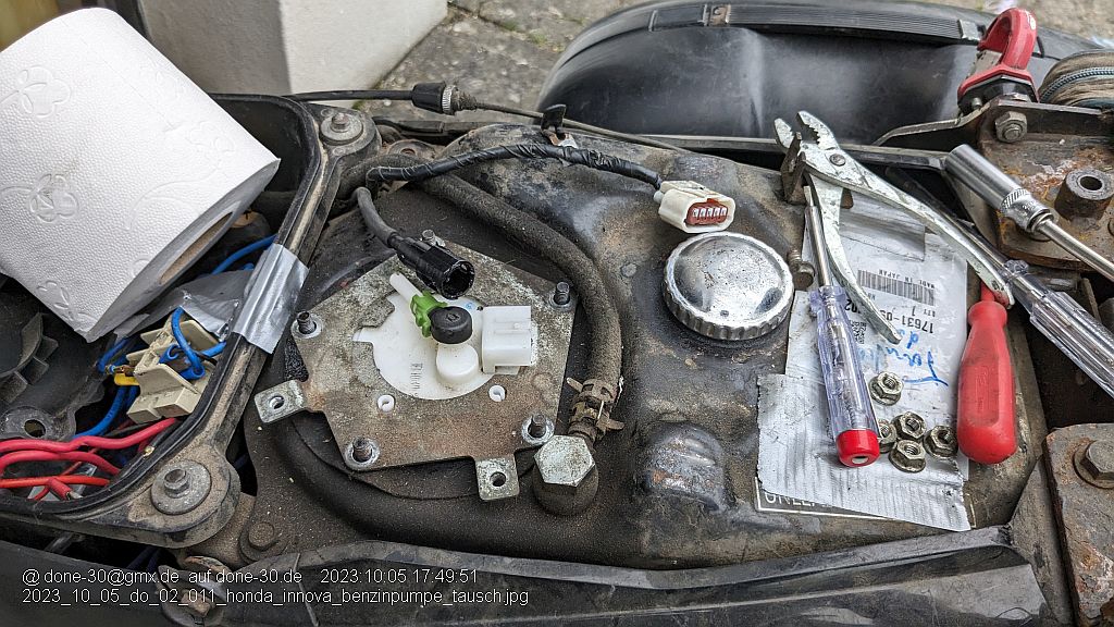 2023_10_05_do_02_011_honda_innova_benzinpumpe_tausch.jpg