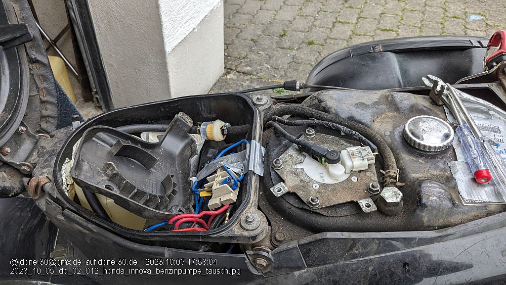 2023_10_05_do_02_012_honda_innova_benzinpumpe_tausch.jpg