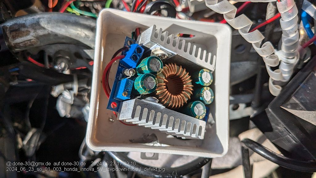 2024_06_23_so_01_003_honda_innova_5V_stepdown-modul_defekt.jpg