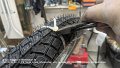 2025_05_05_mo_01_018_honda_innova_reifenwechsel_vorn_heidenau_k66_kabelbindermethode_schwabentip