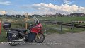 2025_07_20_so_01_128_honda_innova_anrufschranke_an_der_allgaeubahn_bei_riedhirsch