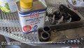 2026_07_11_sa_01_012_honda_innova_bermskolben_benetzt_mit_bremsflussigkeit_liqui_moly_SL6_DOT4