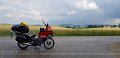 2019_07_07_so_01_024_heimfahrt_sommer_dieseltreffen_regenwolken_ueber_katholischer_wallfahrtskirche_maria_birnbaum_in_sielenbach