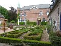 2017_05_21_so_01_097_geldern_schloss_walbeck_innenhof