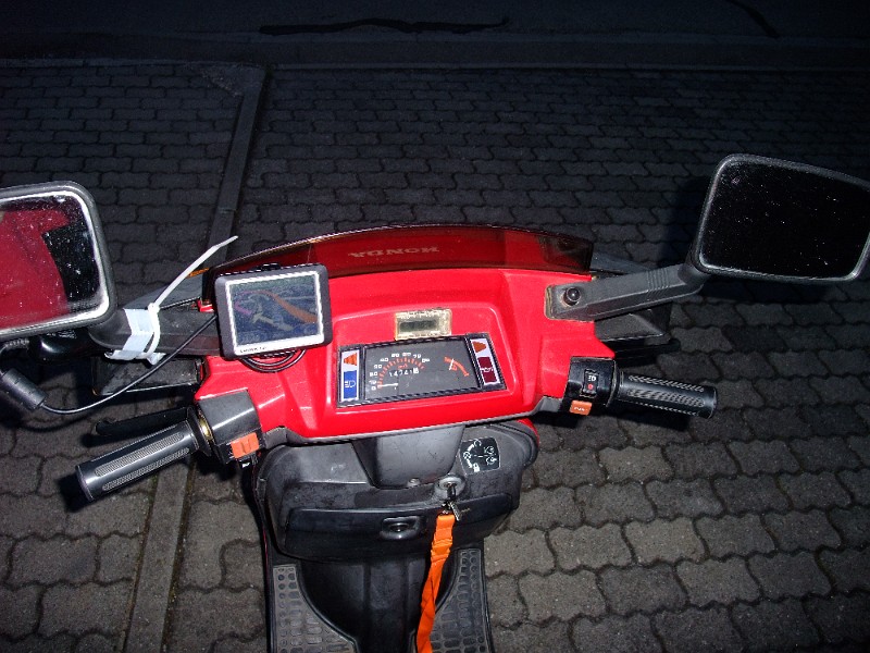 2010_06_10_do_01_024_cockpit.jpg