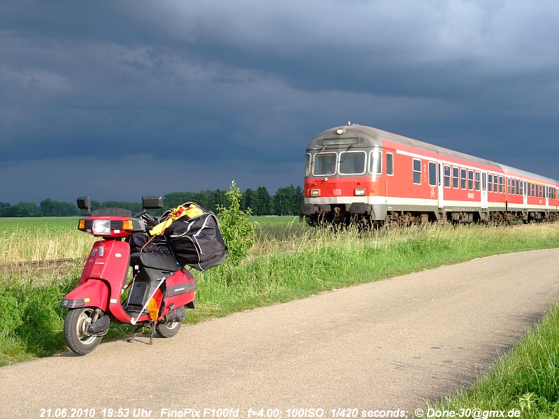 2010_06_21_mo_02_001_rueckwaerts_rechts_ueberholt.jpg