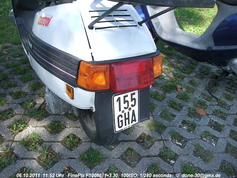 2011_10_06_do_02_005_peugeot_blinker_hinten.jpg